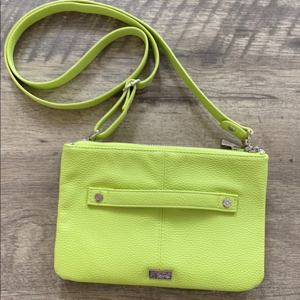 Thirty-one clutch/ cross body